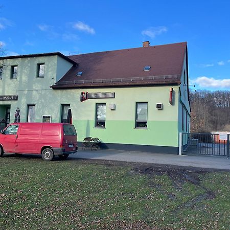 Pension Gasthaus Schuetzenhaus Waldenburg  Exteriör bild